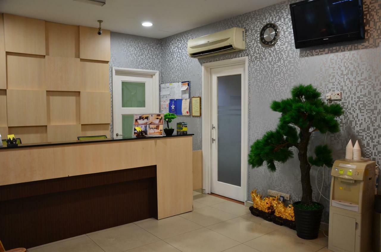 New City Hotel Kajang Exterior photo
