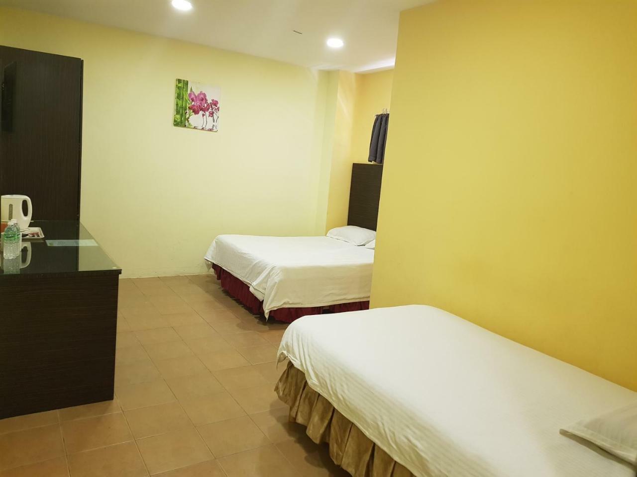 New City Hotel Kajang Exterior photo