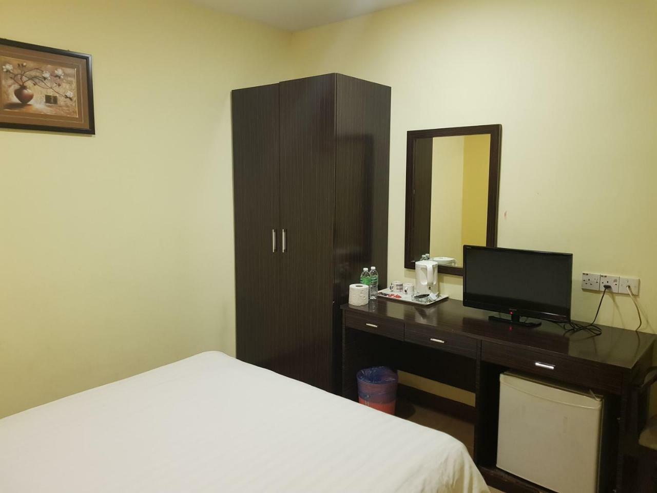 New City Hotel Kajang Exterior photo
